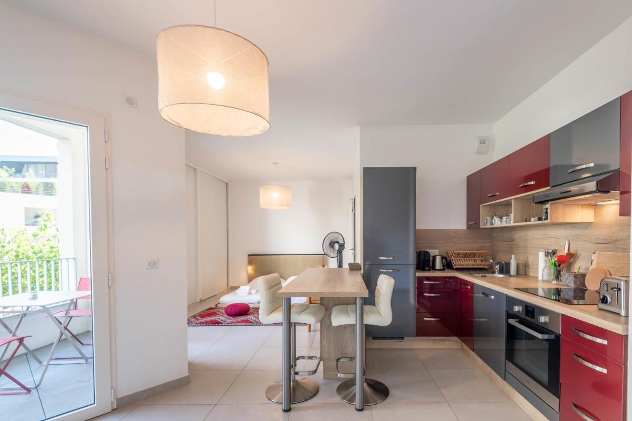 Charming Apartment With Balcony And Parking Near The Center Of Annecy Exteriér fotografie